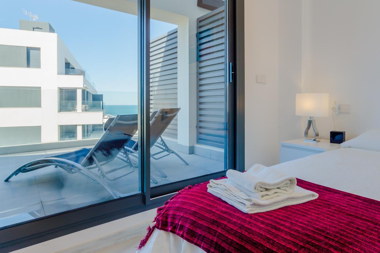 Apartamentos Bahia Blanca Эль-Пуэрто-де-Санта-Мария Экстерьер фото