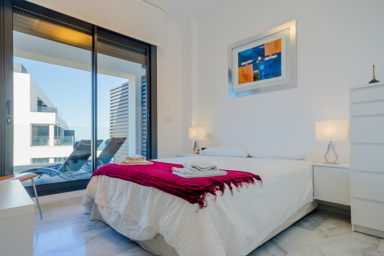 Apartamentos Bahia Blanca Эль-Пуэрто-де-Санта-Мария Экстерьер фото