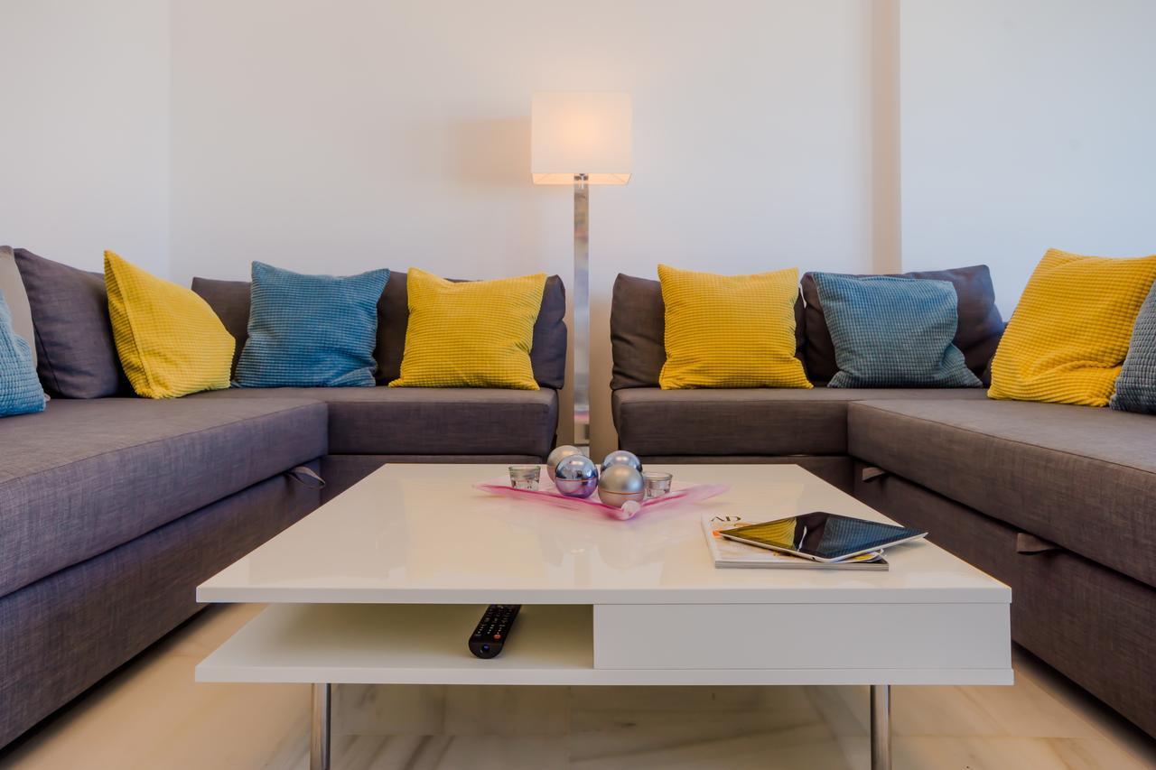 Apartamentos Bahia Blanca Эль-Пуэрто-де-Санта-Мария Экстерьер фото